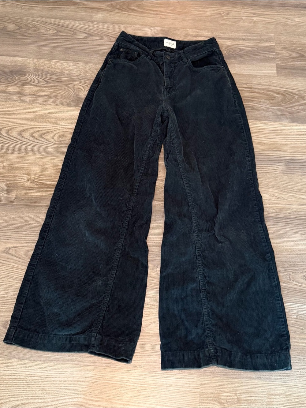 Wrap London Wide Leg High Rise Corduroy Pant Women’s size 4